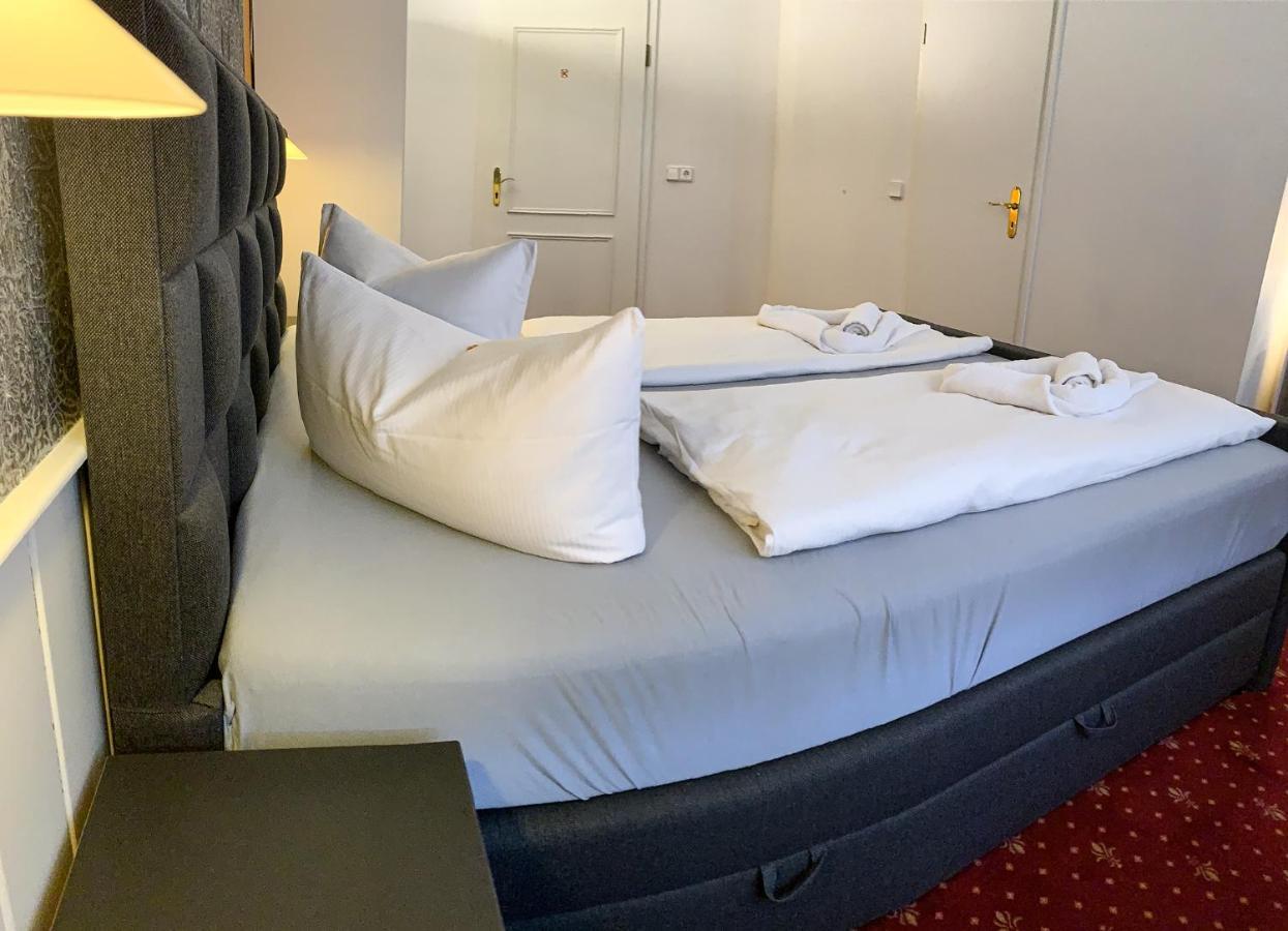 Hotel Carl Von Clausewitz ライプツィヒ エクステリア 写真